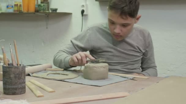 Childrens master class in clay modeling. Ceramic workshop - Footage, Video
