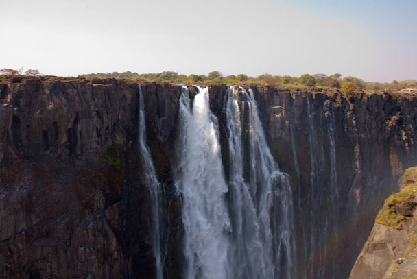 Victoria Falls, widziany z Zambii - Zdjęcie, obraz