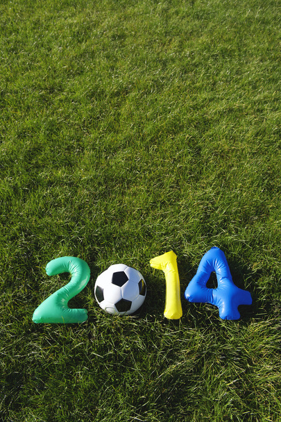 Blue Green Yellow Football 2014 Message Grass Background - Foto, Bild
