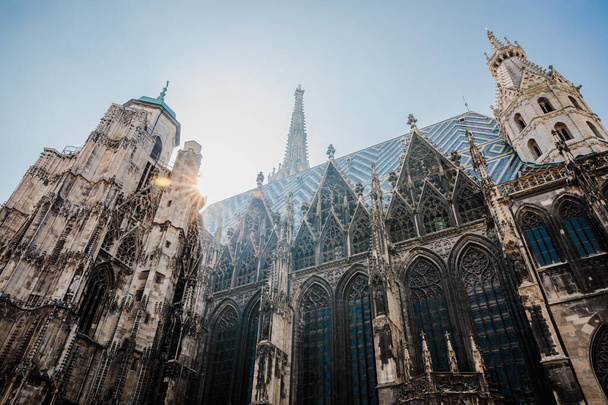 View on gothic St. Stephen's Cathedral in Vienna, Austria blue sky background - Valokuva, kuva