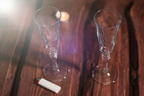 Empty wine glasses on table - Foto, Imagem