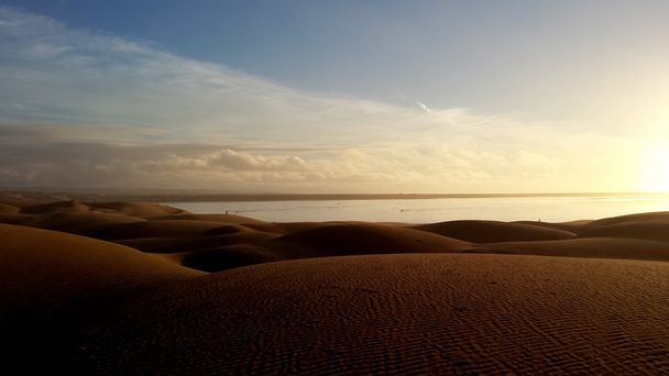Deserto e dunas
 - Foto, Imagem