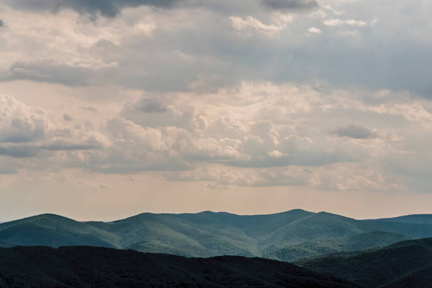 Ветлинская полонина в горах Бещады в Польше
 - Фото, изображение