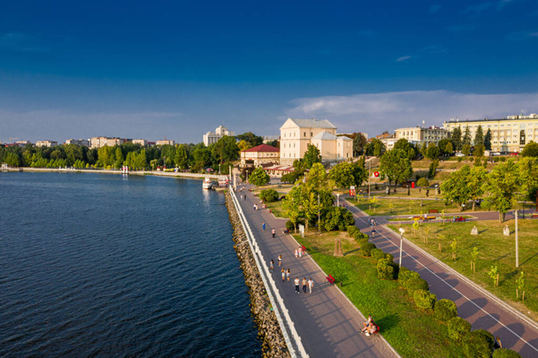Украинский город Тернополь. с воздуха. красивый пейзаж
. - Фото, изображение