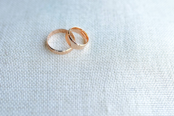 anel de WEdding como símbolo de casamento. Espaço COpy
 - Foto, Imagem