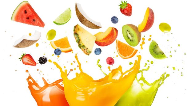 змішані фрукти падають в барвисті соки
  - Фото, зображення