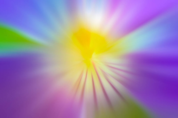 Desenfoque radial colorida foto de corazón violeta salvaje
 - Foto, imagen