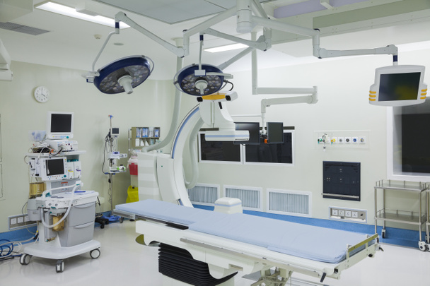 sali operacyjnej z sprzętu chirurgicznego - Zdjęcie, obraz