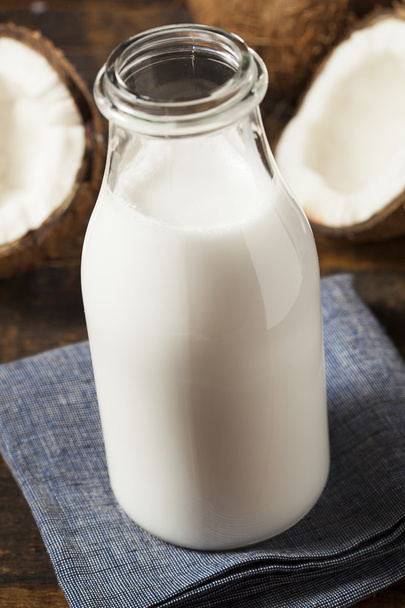Fresh Organic Coconut Milk - Foto, Imagem