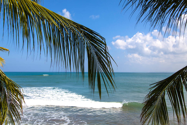 Plaża Kuta, Lombok, Indonezja, Azja. - Zdjęcie, obraz
