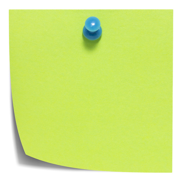 grüne quadratische Haftnotiz, mit blauer Nadel, isoliert auf weißem Hintergrund und mit Schatten - Foto, Bild