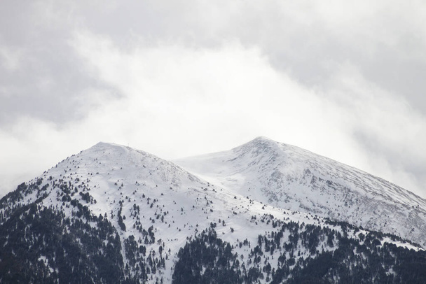 Snowy landscape on the Pyrenees mountains  - Fotoğraf, Görsel