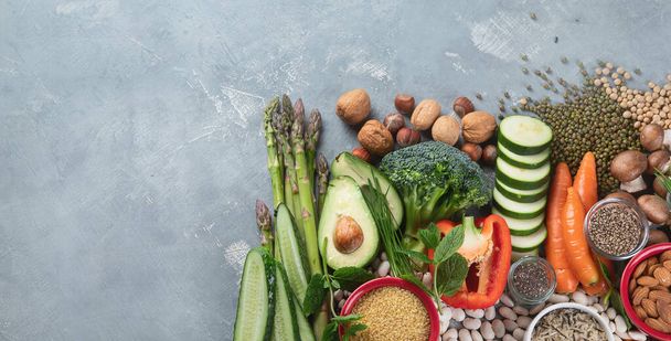 Növényi fehérje diéta. Egészséges élelmiszerek magas növényi fehérje, antioxidánsok, vitaminok és élelmi rost. Felülnézet másolási hellyel - Fotó, kép