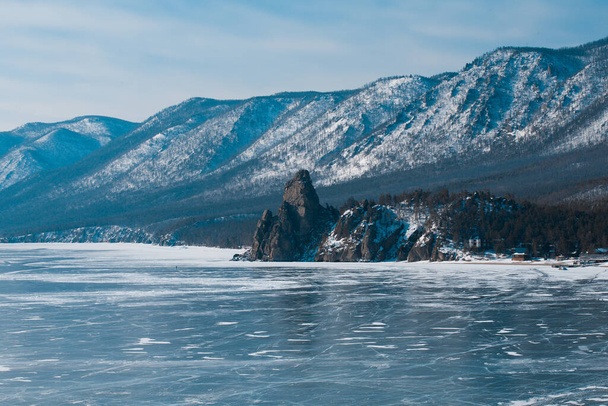Panoramiczny widok na jezioro Baikal, Sandy Bay - Zdjęcie, obraz