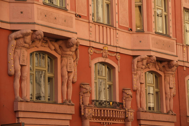 Património arquitectónico na cidade de Praga
 - Foto, Imagem