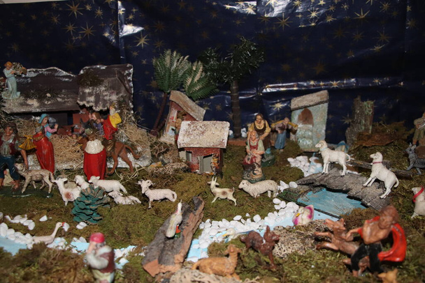 キリスト降誕シーン,宗教的な像を持つキリスト降誕シーン - 写真・画像