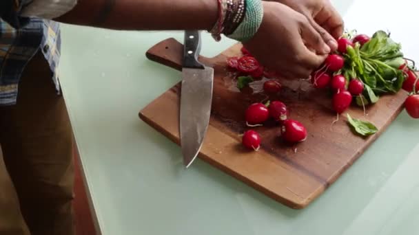 Close up chef preparing organic cherry tomatoes at home - Video, Çekim