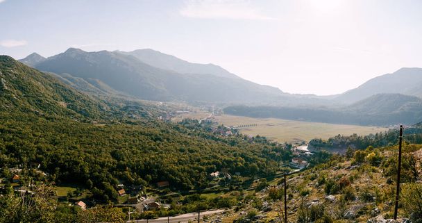 Il villaggio di NEGUSHI, sul Monte Lovchen, a Cetine, a Podgorica
 - Foto, immagini