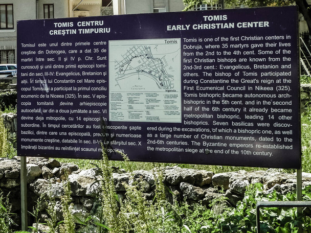 Ruiny Tomisa w Konstancy. Tomis to ruiny rzymskie z V wieku. Koncepcja architektury. - Zdjęcie, obraz