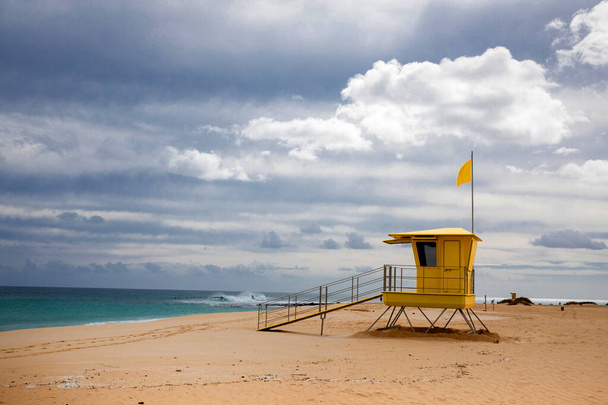 beach closed coronavirus, beach closed or shutdown concept amid covid 19, 2019-ncov forces international governments to lockdown beaches worldwide. , tourism industry lockdown - Photo, Image