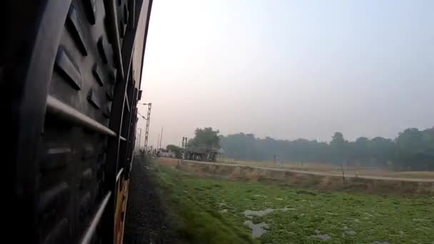 vonat futás felvételek ablak kilátás a különböző egyedi leendő - Felvétel, videó