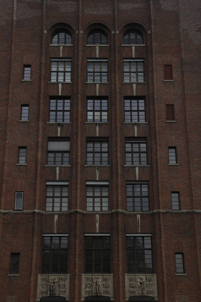 Immeuble d'appartements dans le centre de Berlin
 - Photo, image