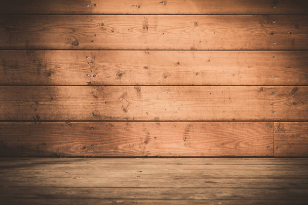 Fond en bois rustique rétro brun mur en bois et le sol de l'ancien espace de copie de grange rustique
 - Photo, image