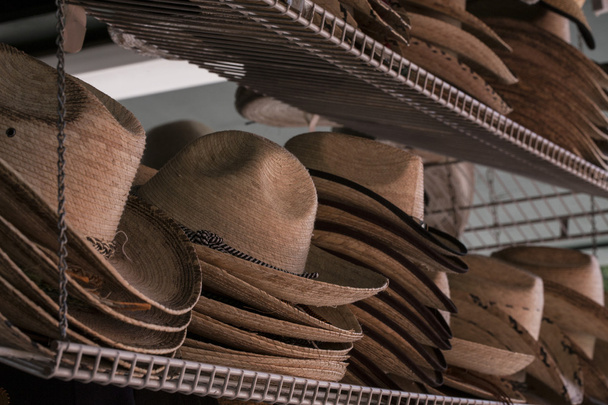 kovbojské klobouky - Fotografie, Obrázek