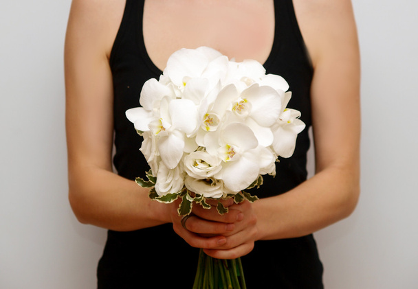 Bouquet da sposa in orchidea bianca farfalla
 - Foto, immagini