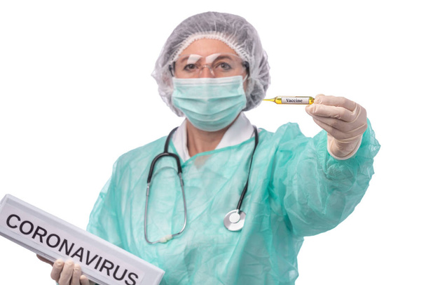 Doctor nurse in a laboratory clinic hospital conducting tests for coronavirus - Zdjęcie, obraz