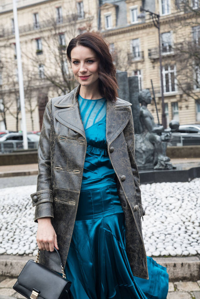 Caitriona Balfe arrives to the Miu Miu show at Place de Iena during Paris Fashion Week FW 16/17 on March 9, 2016 in Paris, France. - Фото, изображение