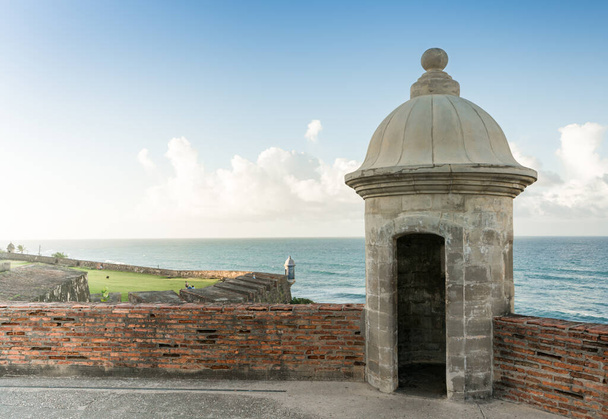 Rozhledna v zámku El Morro na starém San Juanu v Portoriku - Fotografie, Obrázek