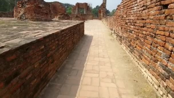 El antiguo templo budista de Wat Mahathat, Sukhothai, Patrimonio de la Humanidad por la UNESCO, Tailandia, Asia - 21 de enero de 2020
 - Metraje, vídeo