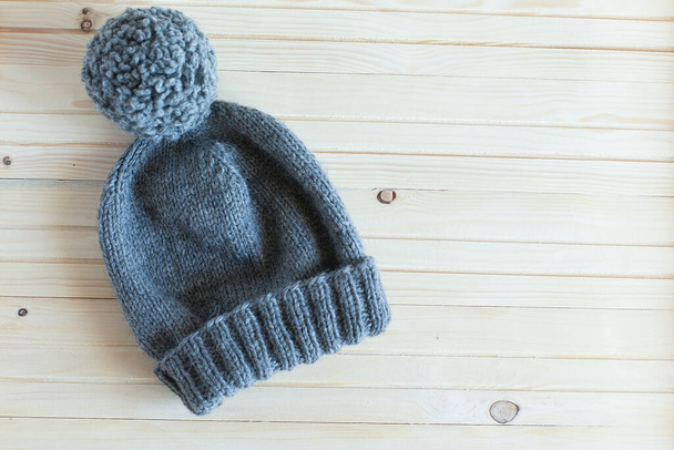 cappello invernale lavorato a maglia per un ragazzo
 - Foto, immagini