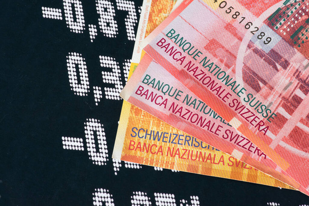 Швейцарські франки та фондова біржа - Фото, зображення