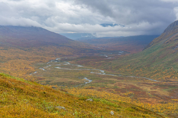 Národní park Sarek v severním Švédsku na podzim, selektivní zaměření - Fotografie, Obrázek