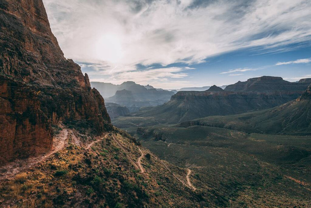 The South Kaibab Trail in Grand Canyon National Park - Foto, imagen