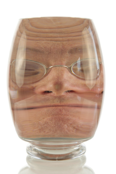 deli yüz bardağın içinde kilitli - Fotoğraf, Görsel