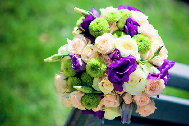 Bouquet da sposa il giorno del matrimonio
 - Foto, immagini