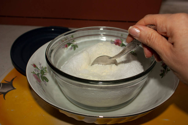 Ζάχαρη χωρίς ζάχαρη γυάλινο γάλα σε σκόνη μείγμα, ασπαρτάμη, Stevia - Φωτογραφία, εικόνα
