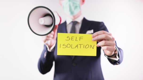 Auto-isolement, L'homme annonçant des mesures de prévention contre la propagation de covide-19
.  - Séquence, vidéo