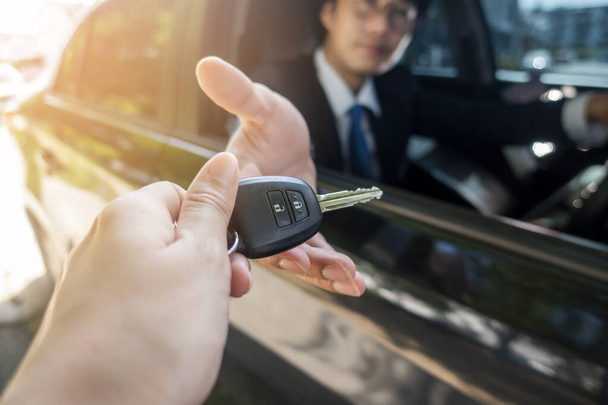 Business man  is holding key car in the car  - Foto, immagini