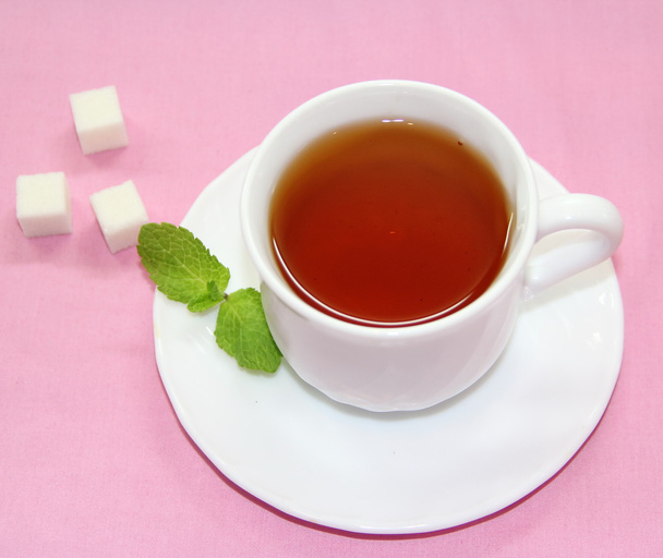 чай в белой чашке - Фото, изображение