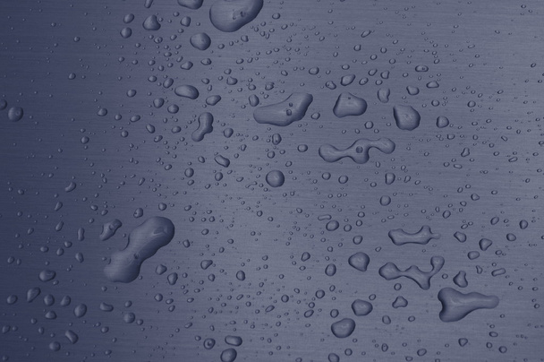 Gotas de agua en superficie metálica - Foto, Imagen