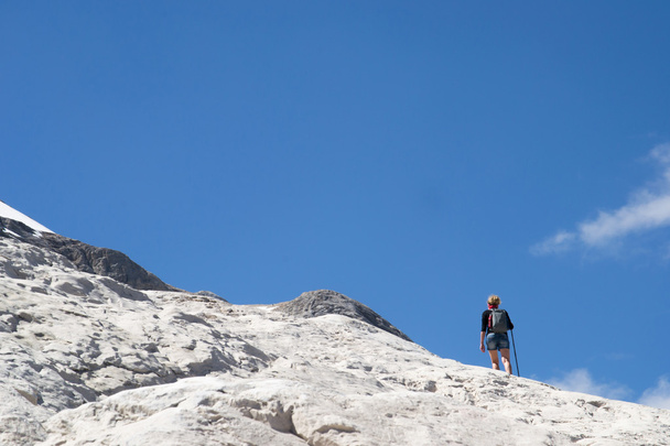 Trekking auf den italienischen Dolomiten - Foto, Bild