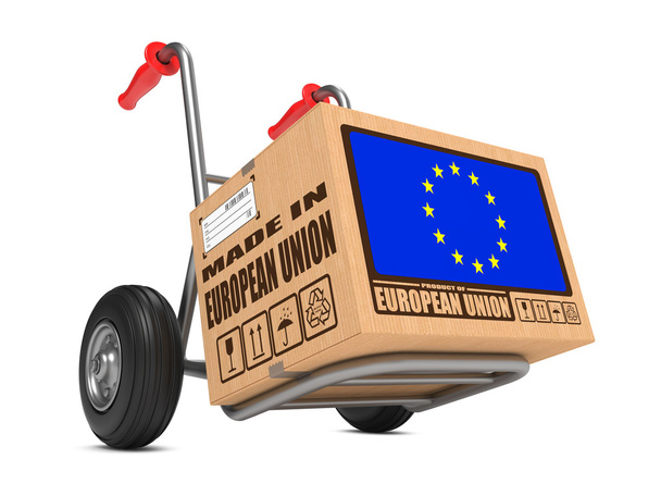 másrészt teherautó készült EU - karton doboz. - Fotó, kép
