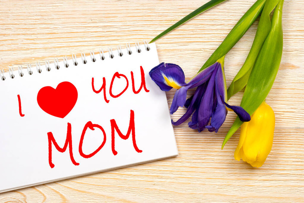 i love you mom, greetings card with iris and tulip - Photo, image
