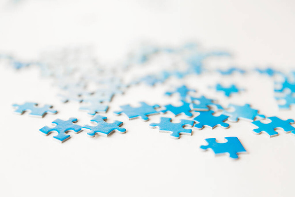 connecting piece jigsaw puzzle, Business connection, success and strategy concept, education, society and teamwork - Foto, Imagem