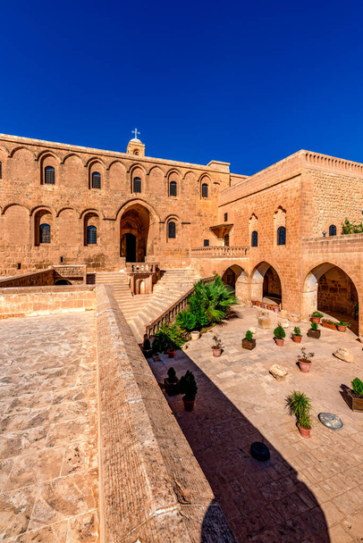 Artuklu, Mardin / Turchia 10 giugno 2018. Monastero di Deyrulzafaran e patriarcato siro ortodosso (Deyrul Zafaran Manastiri) a Mardin
. - Foto, immagini