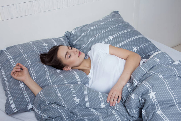 Night healthy sleep in bed, beautiful young brunette woman sleeping - Φωτογραφία, εικόνα